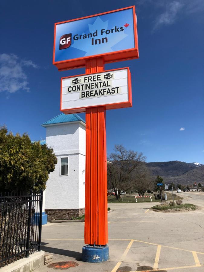 Grand Forks Inn Exterior foto